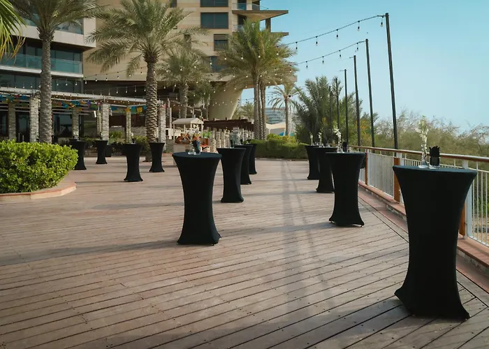 Yas Plaza Mangroves By Ihg